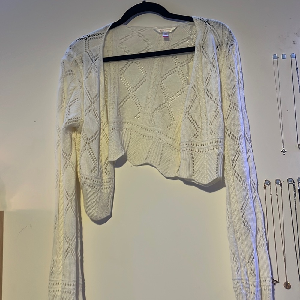 Cropped sweater